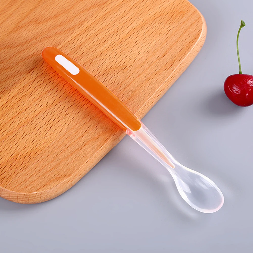 

Durable Silicon Material For Kitchen Spoon Practical Non-toxic Eco-friendly Tableware Soft Portable Baby Feeding