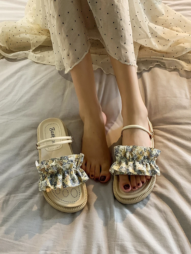 

Flat Shoes Female Slippers Casual Med Slides Platform Slipers Women Lady Luxury 2021 Girl Beach Basic PU Scandals Fabric Rubber