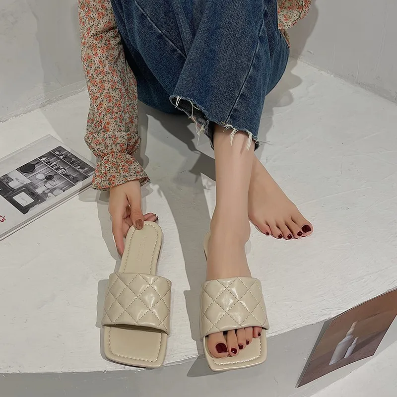 

Summer Fashion Colorful Slippers Woman Low Heels Slides 2021 Casual Flats Shoes Soft Sole Women Slippers Outdoor