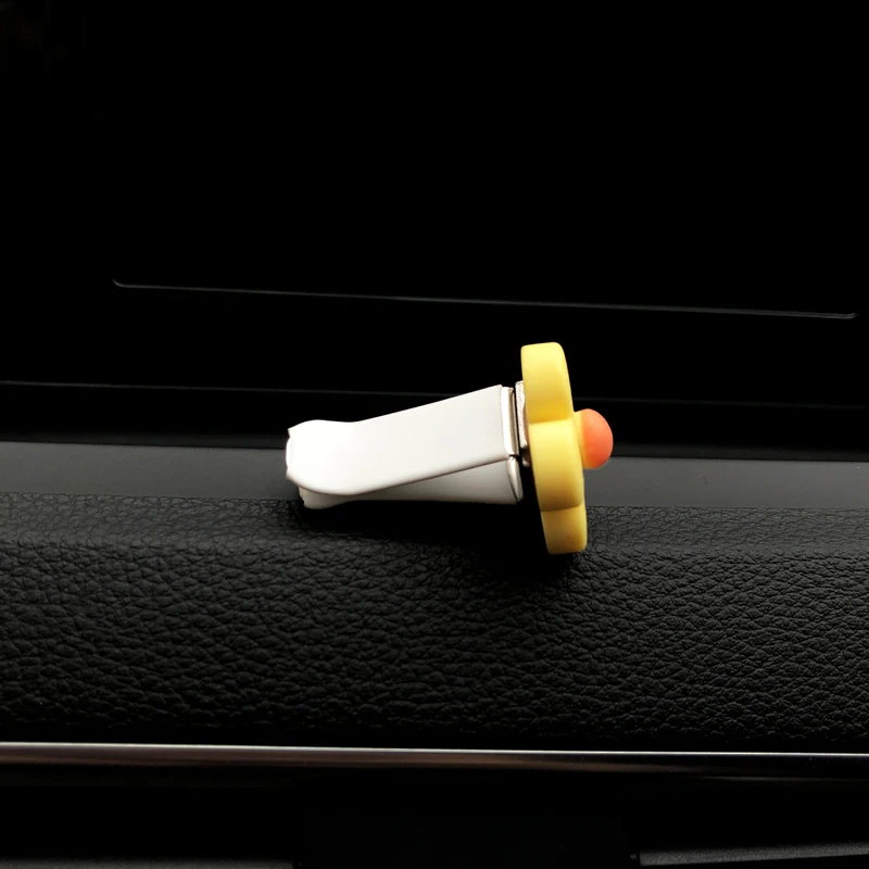 2 предмета в комплекте пять лепестков цветка на выходе воздуха автомобиля клип