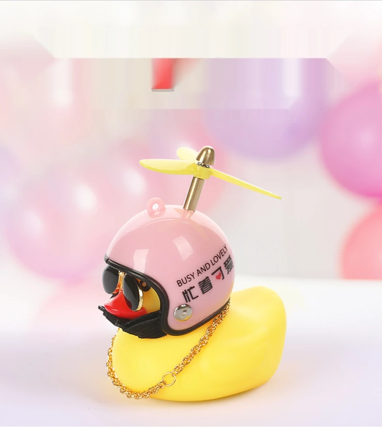 

Car Duck with Helmet Broken Wind Small Yellow Duck Road Bike Motor Helmet Riding Cycling Accessories Without Lights