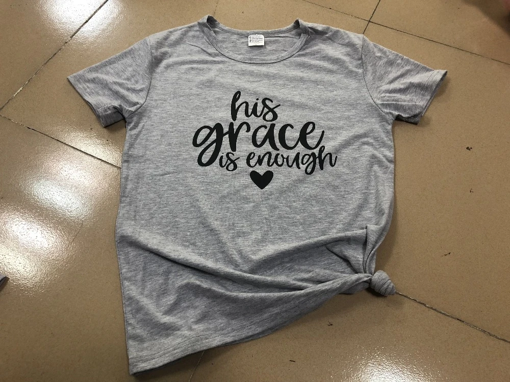 Футболка с надписью His Grace Is enfy серая футболка prevent хлопковый топ графическим