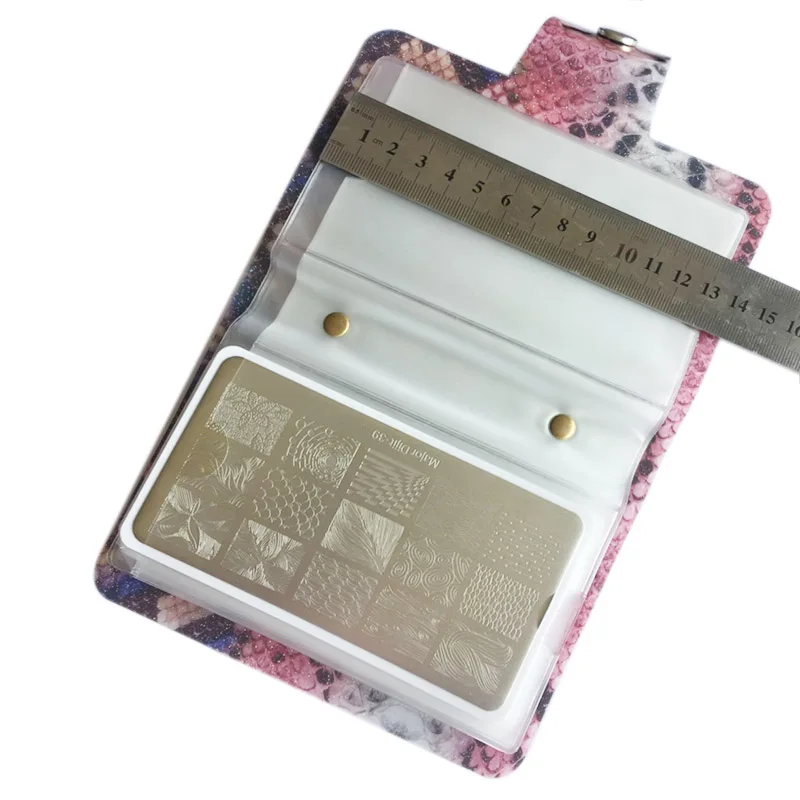 Лак для ногтей пластины стемпинга держатель Чехол 3 Цвета змея серии круглый