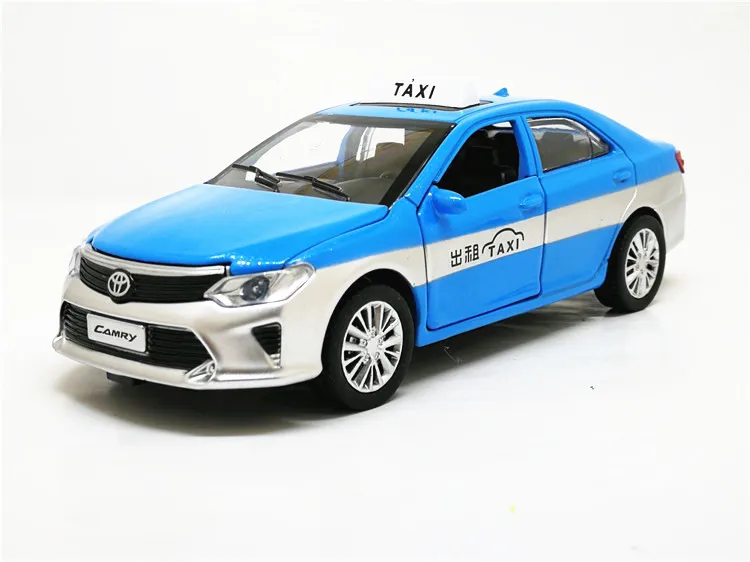 1:32 Масштаб Toyota Camry полицейское такси сплав модель автомобиля игрушка металлическая литая под давлением с оттягивающимся звуком светильник для детей Подарки