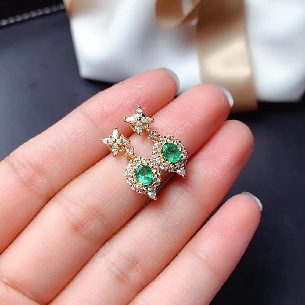 

Женские серьги-гвоздики из серебра 925 пробы, 4 Х5 мм