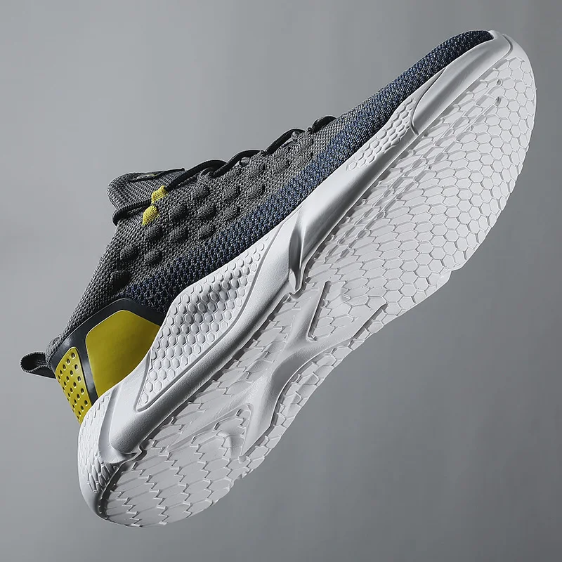 

New Men Sneakers Breathable Air Mesh Outdoor Sport Shoes Spring Autumn Lightweight Flats Training Running Shoes Zapatos De Hombr