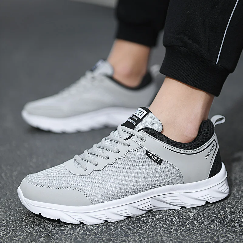 

2021 New Mens Sneakers Mesh Breathable Vulcanize Shoes Lightweight Running Men's Fashion Casual Train Shoes Fitness Tennis Shoes