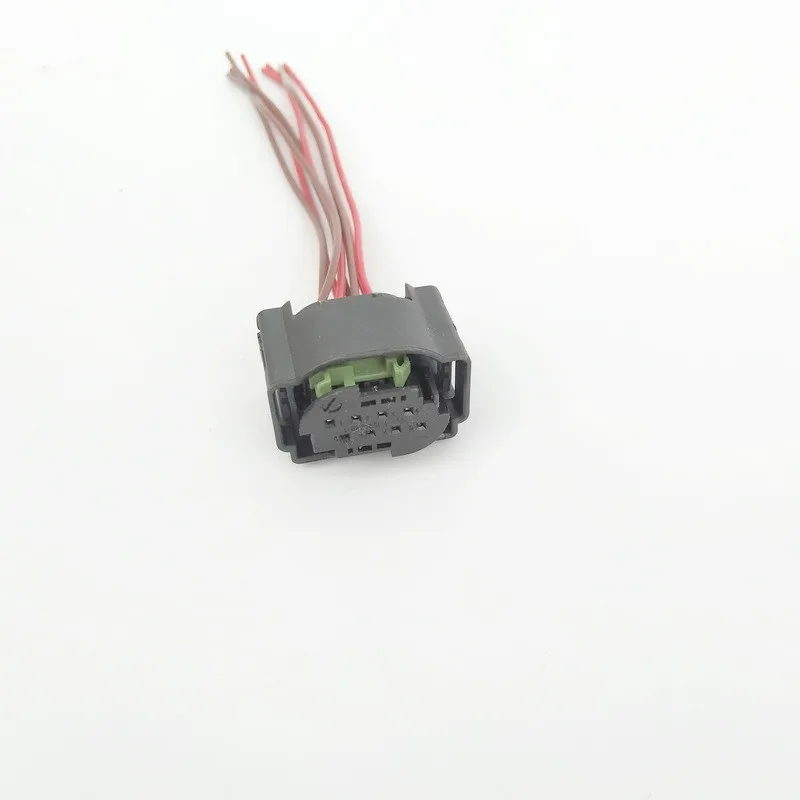 

Car ACC adaptive cruise system plug connector with wire For Volkswagen Sagitar Magotan For Audi A6L A4L 4F 0 973 708
