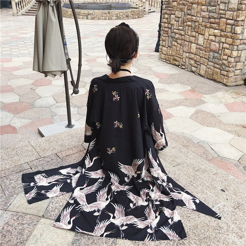 

Women's Japanese Kimono Cardigan Korean Long Sleeve Fashion Shirt Traditional Clothing Japanese Dress Yukata 2021 Women