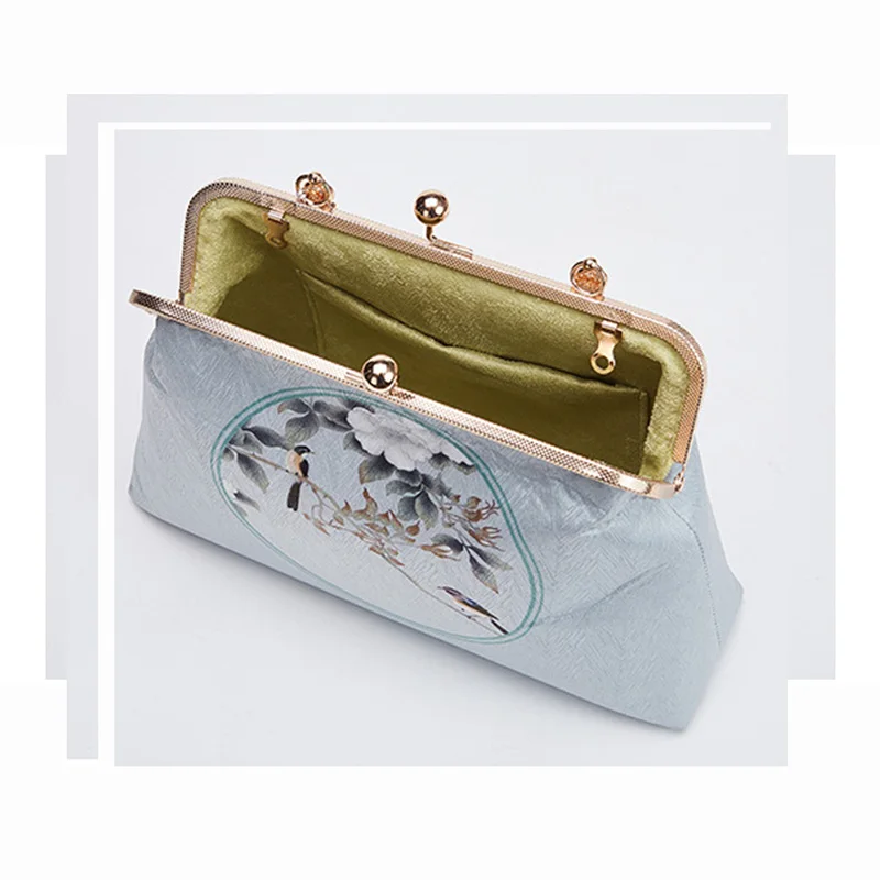 

2020 Women bag handbags Tassel national style silk cloth Shoulder Bag minaudiere Vintage Handbag personality top handle