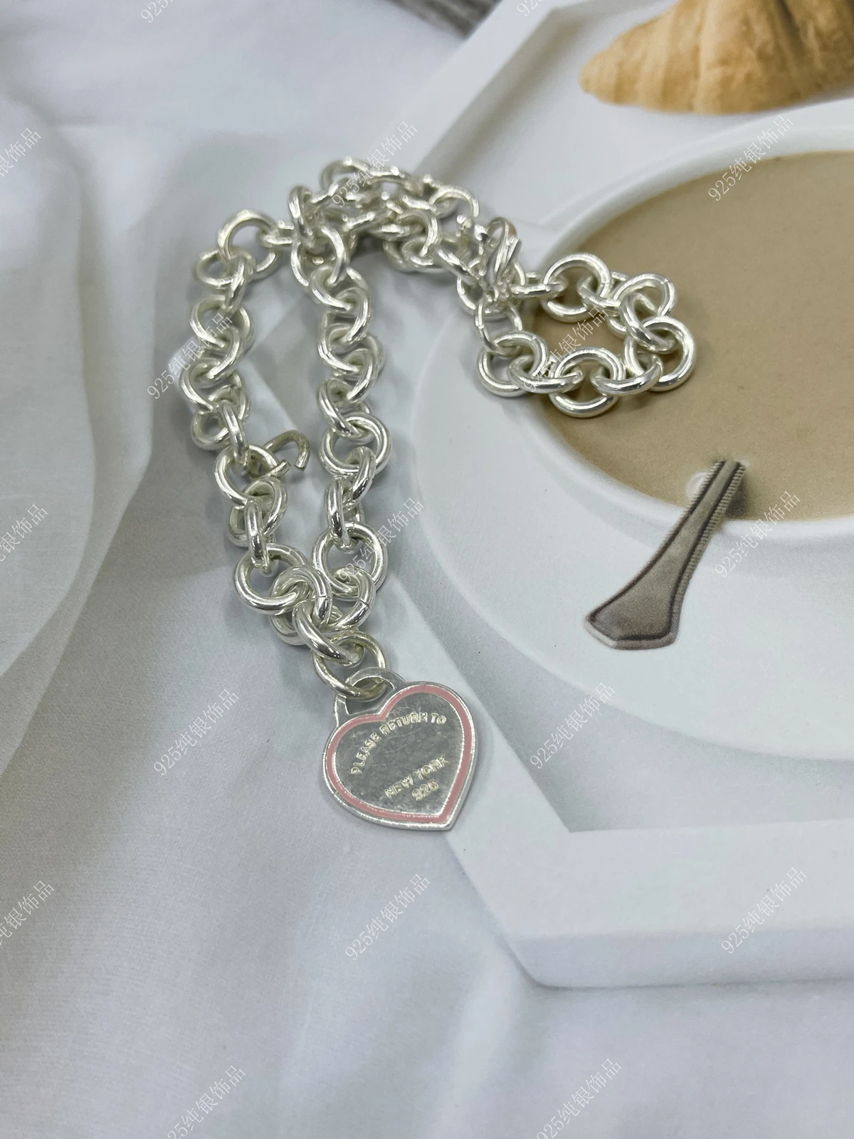 

925 sterling silver classic men and women heart-shaped necklace