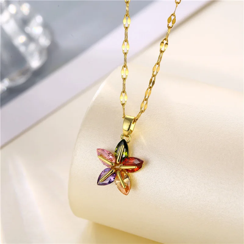 

European and American fashion trend new five-pointed star necklace titanium steel colorful zircon clavicle chain wholesale