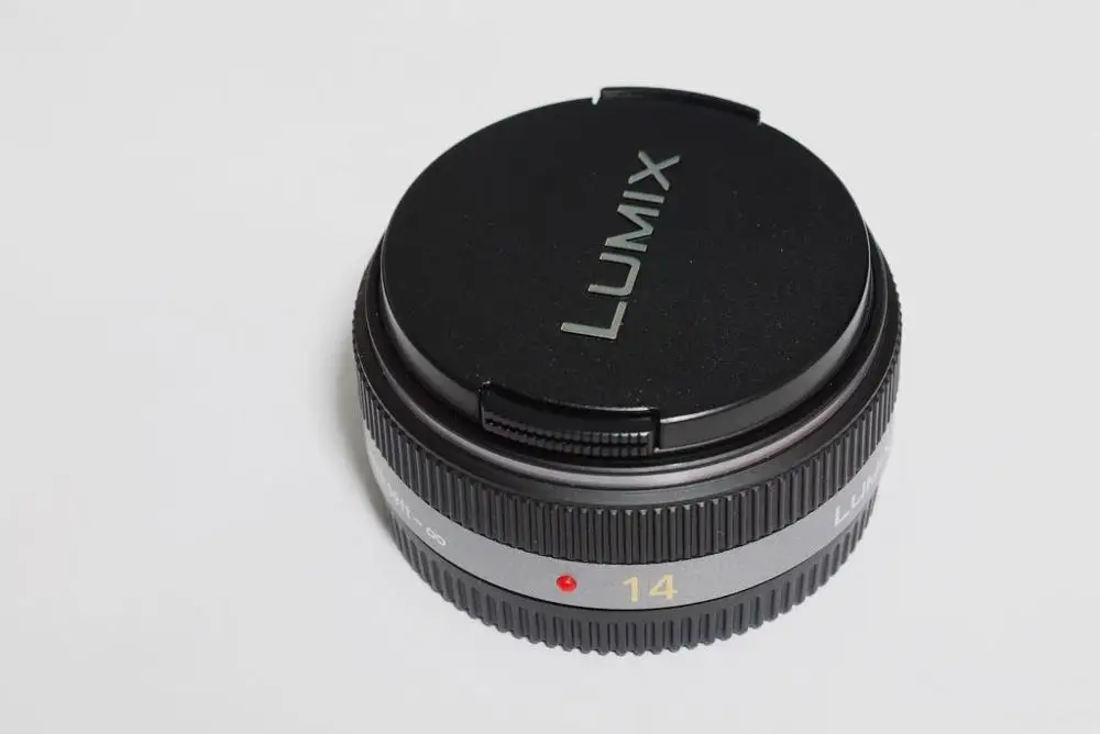 Б/у, Объектив Panasonic Lumix G 14 мм f/2,5
