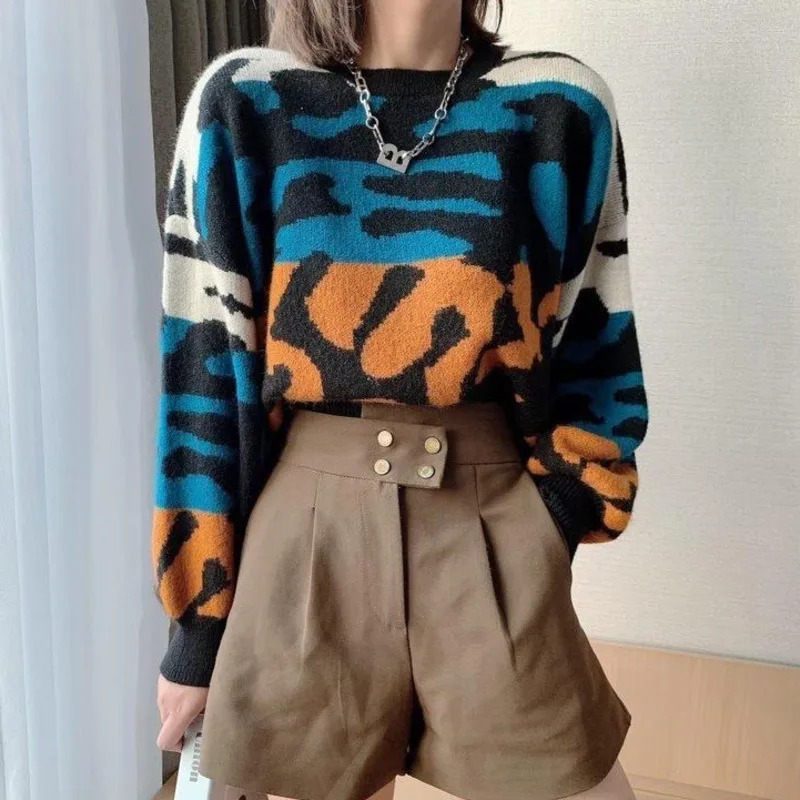 

Women Pullovers Sweater Leopard Patchwork Sexy Crop Top O-Neck Long Sleeve Females Leisure Chic Loose Cool Personal Outwear Warm