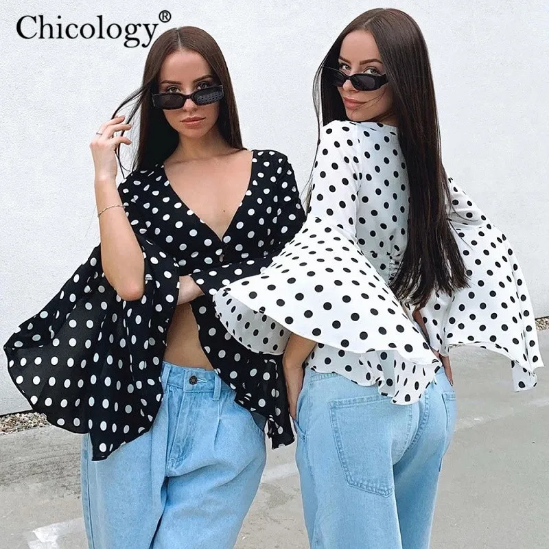Женская блузка с длинным рукавом Chicology укороченный топ на шнуровке пуговицами
