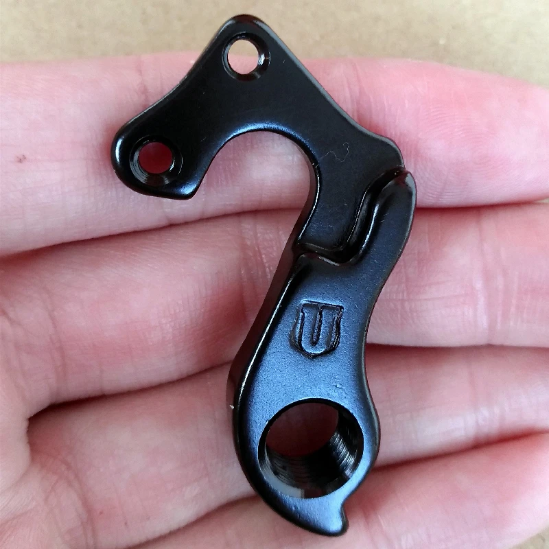 

2pc Bicycle derailleur hanger For Fondriest Nakamura Cervelo Drag frame Kalkhoff Focus Pinarello Raleigh Univega Wilier PLANET X