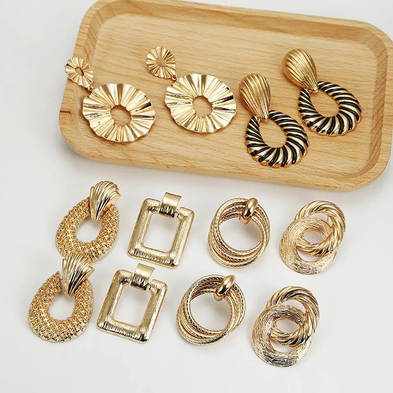 

2020 New Fashion Metal Pendant dangle Earrings for Women Vintage Exaggeration Geometric Women earring Jewellery Bohemian Wedding