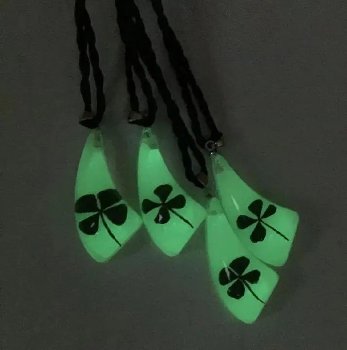 

15 шт., винтажные Подвески в виде клевера