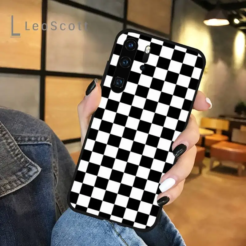 

Back Cover Black white checkered Phone Case For Huawei honor Mate P 9 10 20 30 40 Pro 10i 7 8 a x Lite nova 5t