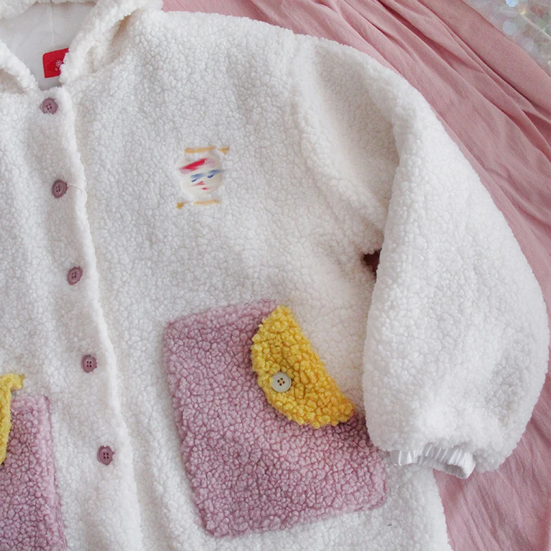 

HWLZLTZHT Winter Soft Fluffy Women Coat Kawaii Harajuku Warm Outerwear Lambswool Jacket Vintage Fleece Hooded Sweatshirt