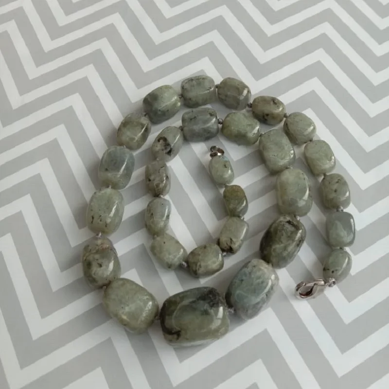 Бусы из натурального камня - Лабрадор | Украшения и аксессуары