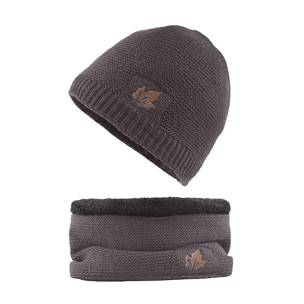 Мужская теплая шапка зимняя утолщенная вязаная ветрозащитная и шарф комплект из