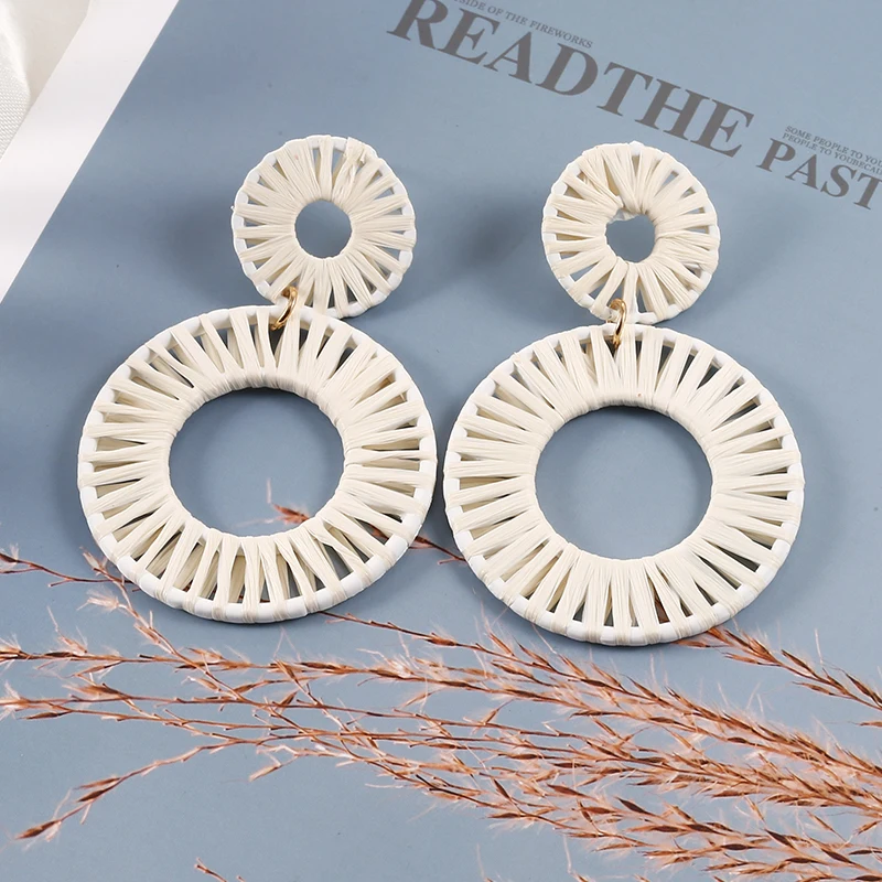 

HOCOLE Boho Raffia Earrings For Women Geometric Round Colorful Long Handmade Lafite Straw Weave Drop Earring Jewelry Earrings