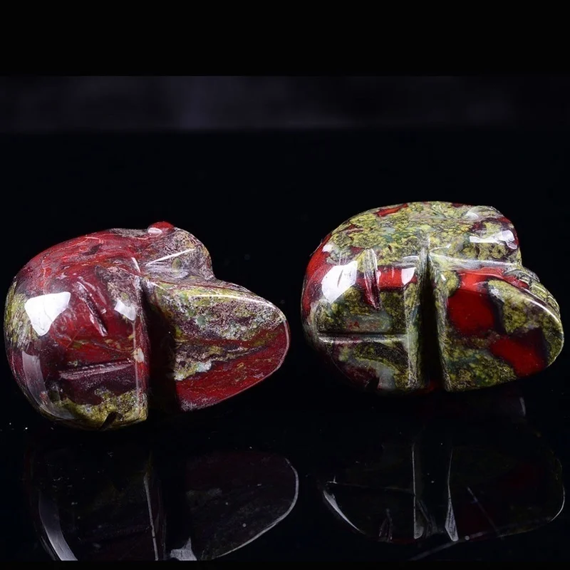 Кровь дракона камень реики с украшением в виде кристаллов Исцеление Черепа Яркие