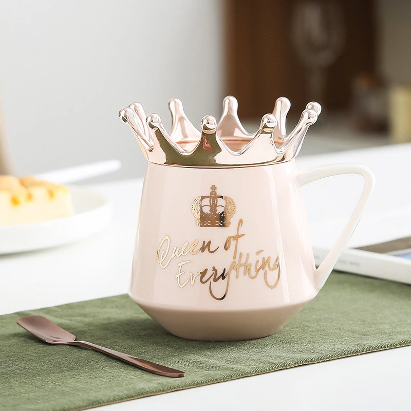 

Queen of Everything Mug With Crown Lid and Spoon Ceramic Coffee Cup Gift for Girlfriend Wife DRSA889