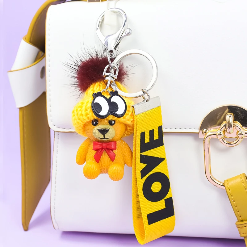 

Cute little gift resin keychain cartoon hat bear shape creative little bell lady bag ornaments accessories