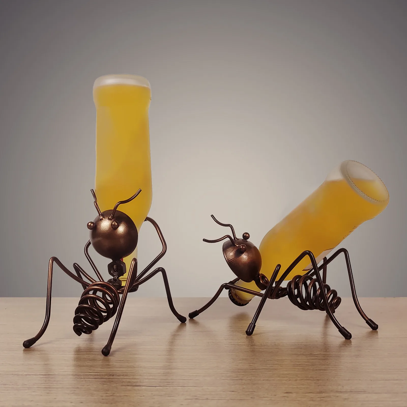 

2021 New Creative Small Wine Rack Ant Wine Rack Beer Cocktail Decoration Living Room Kitchen Utility Tools