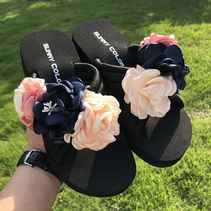 

Beach Shoes House Slippers Platform On A Wedge Luxury Slides Flower Sabot Designer Flat Rubber Fabric Fashion PU Floral Cotton
