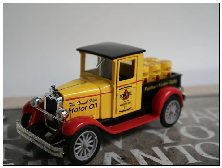 

1/32 Pickup Truck Retro Vintage Model Car For 1928 Chev