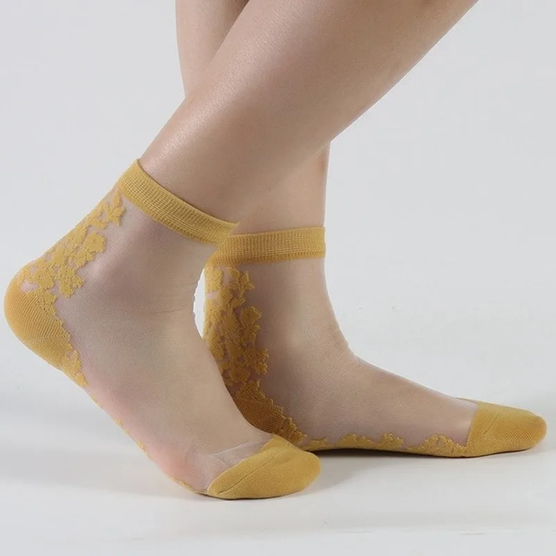 

Women Ultrathin Transparent Socks Glitter Crystal Glass Silk Socks Beautiful Lace Shiny Elastic Short Socks Meias