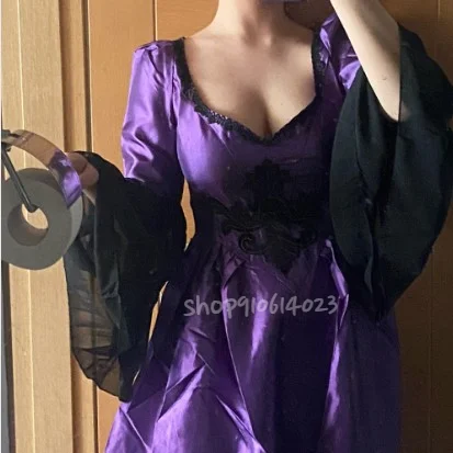 Женское готическое платье-макси с V-образным вырезом |