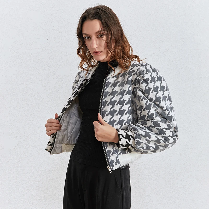 TWOTWINSTYLE Loose Patchwork Mesh Women's Coats O Neck Lantern Long Sleeve Ruched Hit Color Jackets Female Clothing Fashion