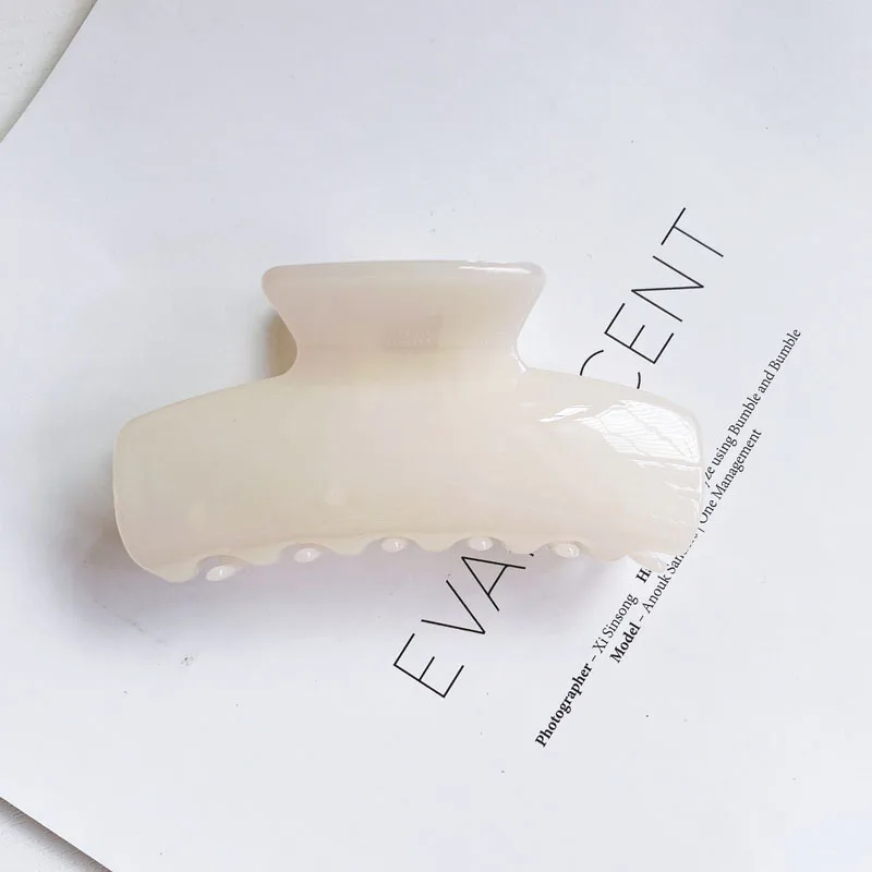 

Korean Cream Color Big Hair Claws Elegant Plastic Acrylic Hair Clips Hairpins Barrette Headwear for Women Girls Hair Accessories