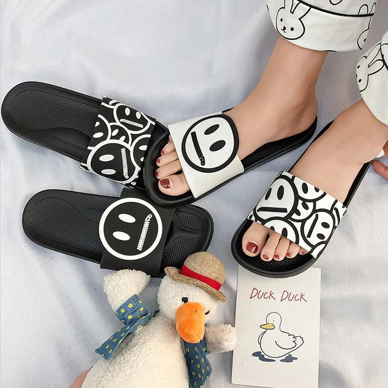 Шлепанцы женские нескользящие с мягкой подошвой мультяшный рисунок смайлик