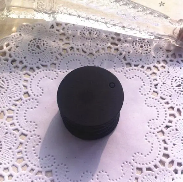 3,5*3,5 см круглая заготовка для выпечки черный белый DIY свадебный подарок декоративная защитная одежда из крафт-бумаги бирки цена упаковка этикетка 1000 шт./лот - Цвет: Черный