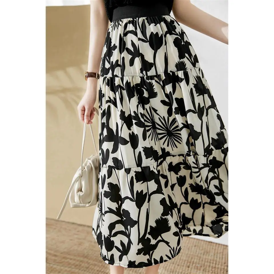 

Chiffon drop A-line skirt, high waist skirt, mid long style in spring and summer, lady, small and versatile skirt in summer