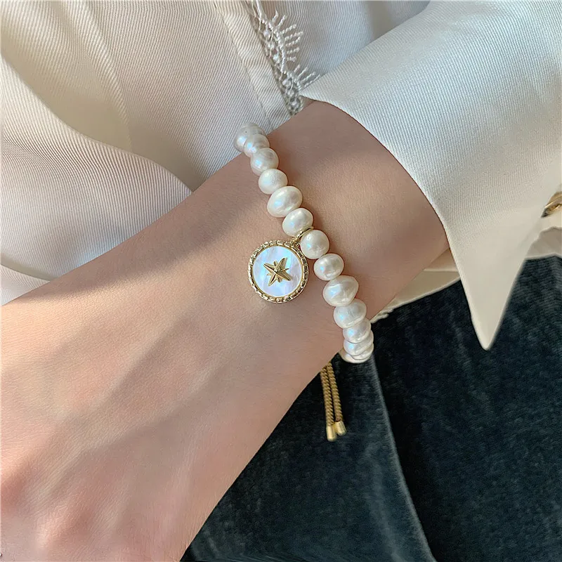 

New Fashion Freshwater Pearl Eight Pointed Star Bracelet Feminine Temperament Exquisite Bracelet Trend Party Jewelry