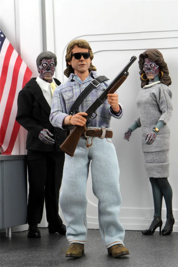 Фигурка фигурка NECA-She LIVE в ретро стиле масштабе 8 дюймов Коллекционная модель