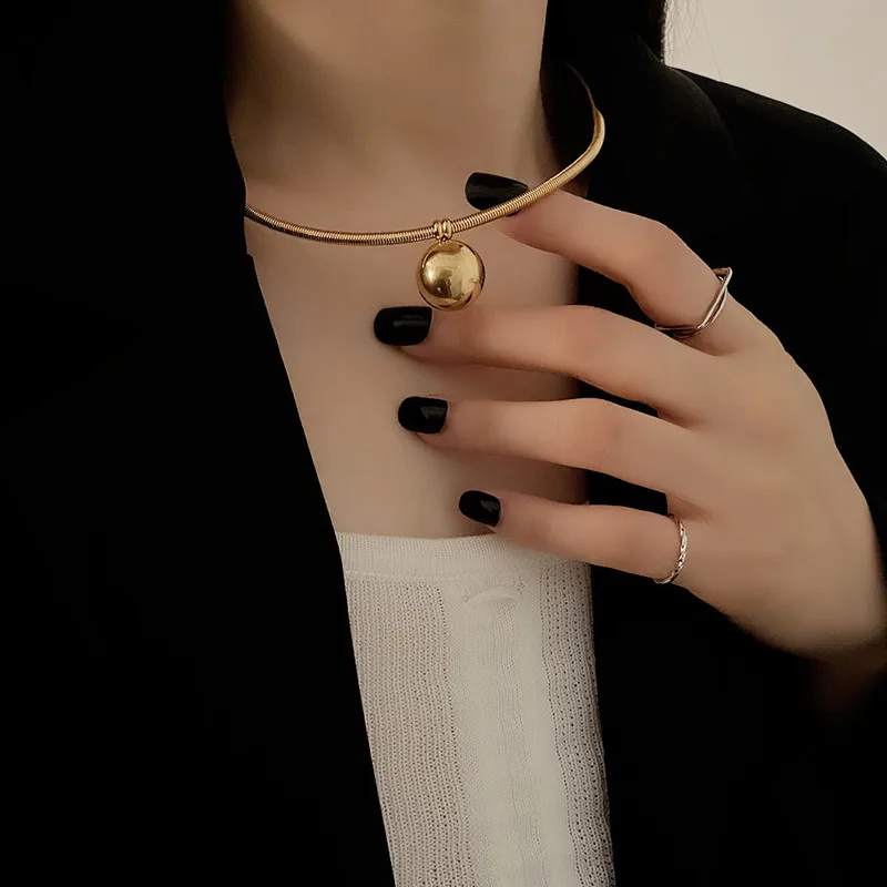 

POTCET Korea 2021 Fashion Trend New Women's Titanium Steel Ball Neck Pendant Geometric Trend Simple Jewelry Free Shipping