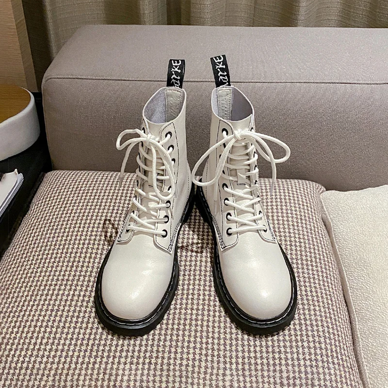 

Женские ботильоны из натуральной кожи, белые ботинки на платформе в британском стиле, короткие боевые ботинки на толстой подошве, мотоциклетные ботинки, 2021