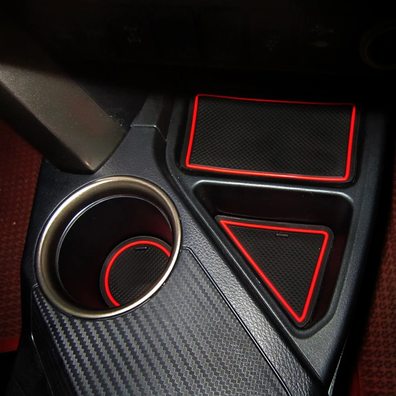 

Anti-Slip Car Door Rubber Cup Cushion Red Gate Slot Pad For Toyota RAV4 XA50 RAV 450 MK5 2013-2021 Interior Mat Accessories
