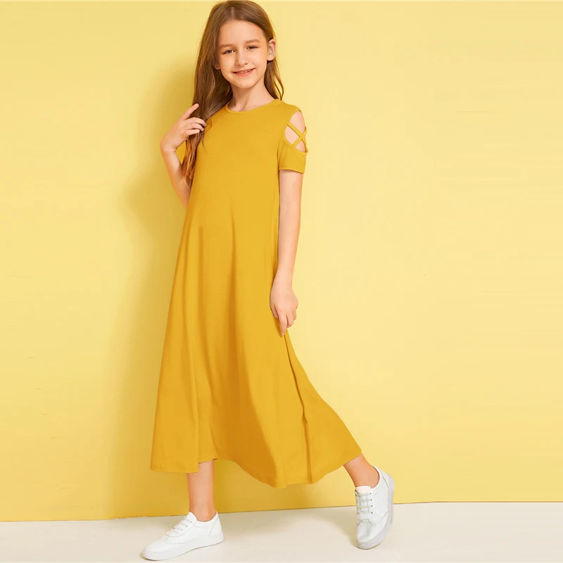 SHEIN/однотонное Повседневное платье с открытыми плечами и перекрещивающимися крест-накрест для детей; коллекция года; летние эластичные детские футболки с короткими рукавами