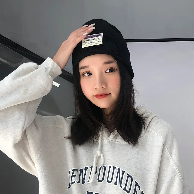 Осенне-зимняя шерстяная шапка женская Корейская версия дикая вязаная модная