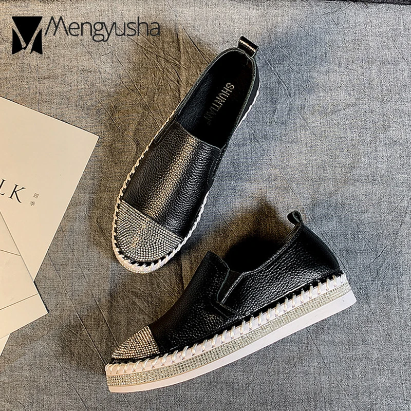 С натуральным лицевым покрытием на плоской подошве женские Обувь из телячьей