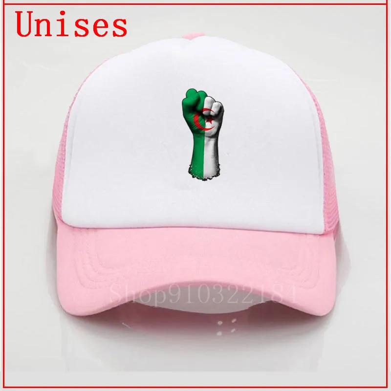 Бейсболка с флагом Алжира на приподнятом кулаке Самые продаваемые шапки для