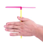 10 шт. Вихрь вертолет пластик бамбуковая Стрекоза детские игрушки Классический Manumotive ракета выброса излучатели игрушка для улицы